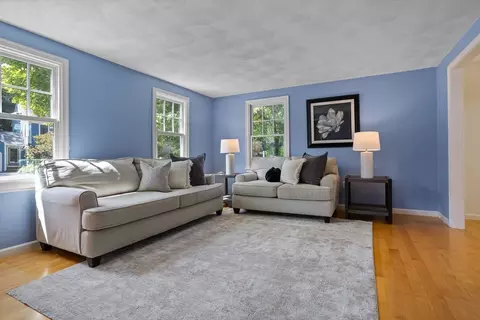 Living - 21 Tobin Dr, Maynard, MA 01754 photo 2 of 5