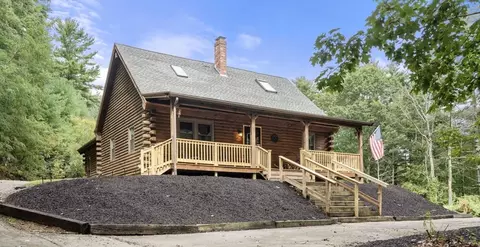 198 Plympton St, Middleboro, MA 02346