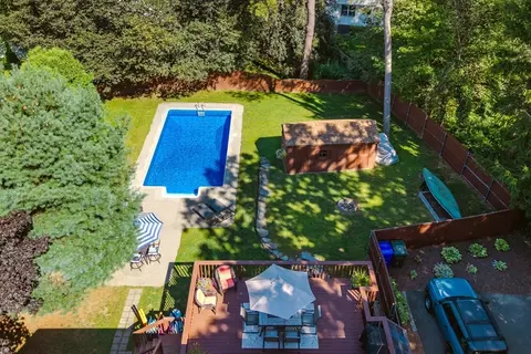 447 Ryan Rd, Northampton, MA 01062 photo 36