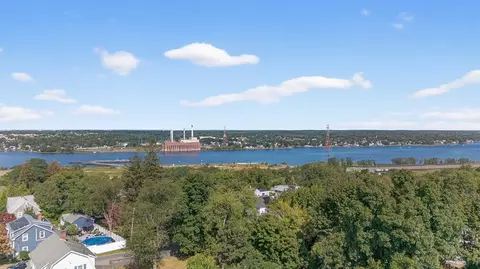 269 Calvin St, Fall River, MA 02720 photo 14