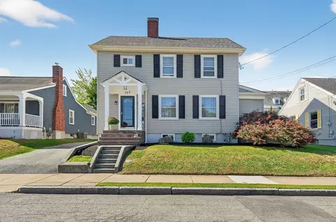 269 Calvin St, Fall River, MA 02720 photo 3