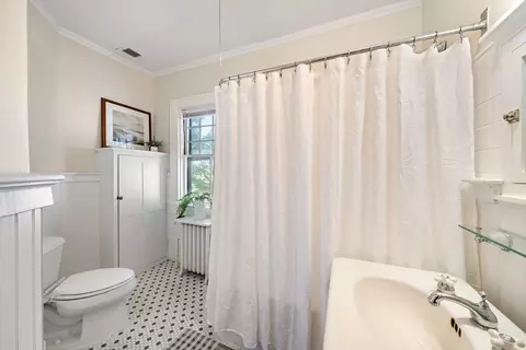14 Irving St, Brookline, MA 02445 photo 26