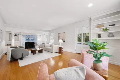 14 Irving St, Brookline, MA 02445