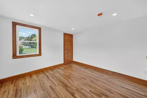 6 Detroit St, Fall River, MA 02721 photo 24