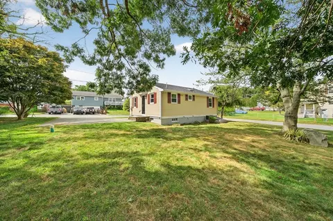 6 Detroit St, Fall River, MA 02721 photo 7