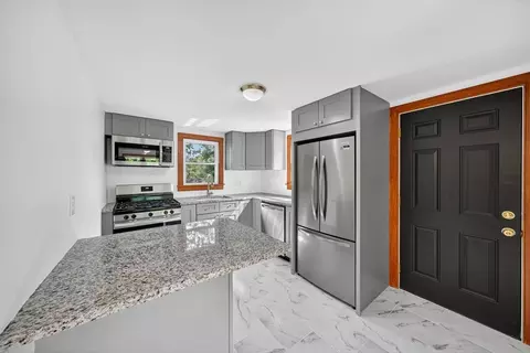 6 Detroit St, Fall River, MA 02721 photo 11