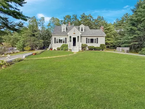 190 Hobbs, Pelham, NH 03076