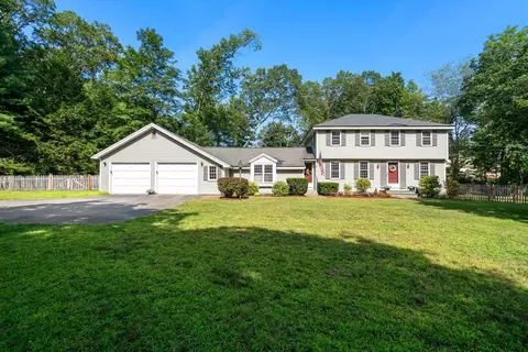 4 Willard Grant Rd, Sudbury, MA 01776