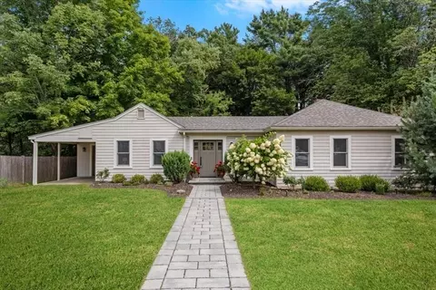 150 High St, Norwell, MA 02061