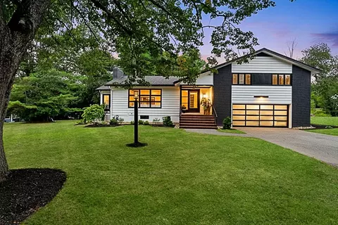 30 Linda Rd, Andover, MA 01810