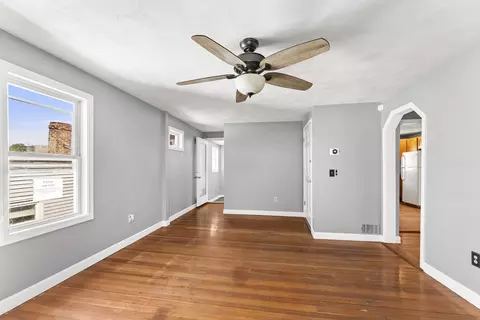 211 Burrill St, Swampscott, MA 01907