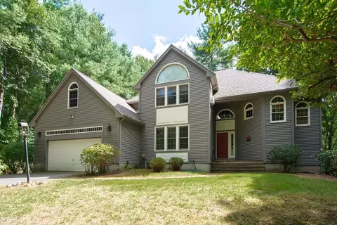 26 Noon Hill Ave, Norfolk, MA 02056