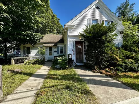 22-24 Summer St, Ashland, MA 01721