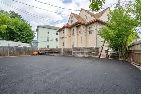 Exterior - 27-29 Camp St, Worcester, MA 01603 photo 4 of 7