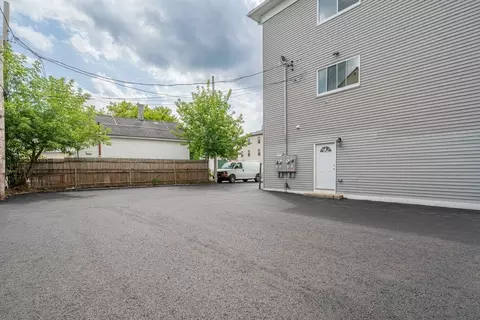 Exterior - 27-29 Camp St, Worcester, MA 01603 photo 2 of 7
