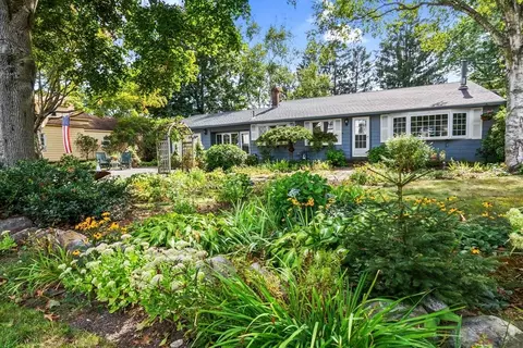 38 Pickering St, Danvers, MA 01923 photo 30