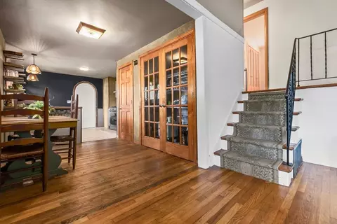 38 Pickering St, Danvers, MA 01923 photo 7