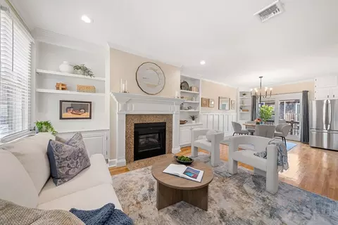 11 Wall St, Charlestown, MA 02129