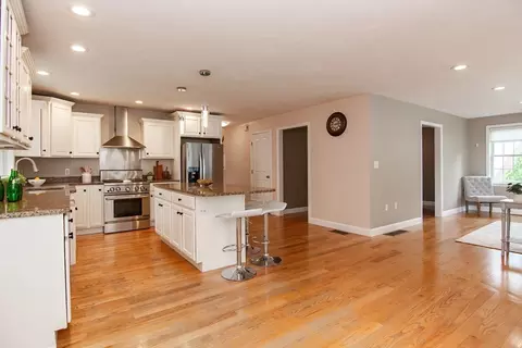 95 John St, Reading, MA 01867 photo 13