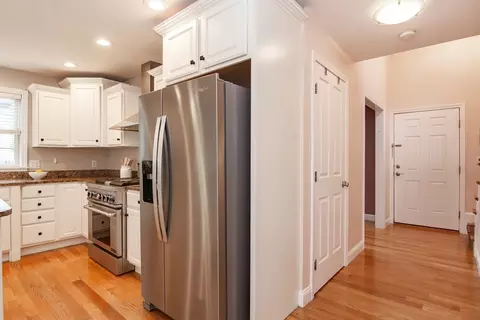 95 John St, Reading, MA 01867 photo 21