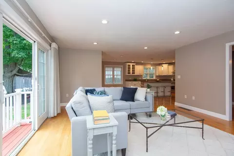 95 John St, Reading, MA 01867 photo 20