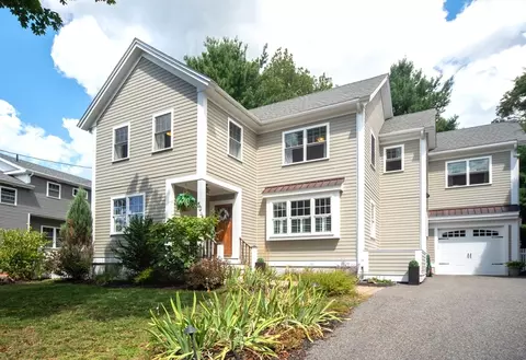 50 Hathaway Cir, Arlington, MA 02476