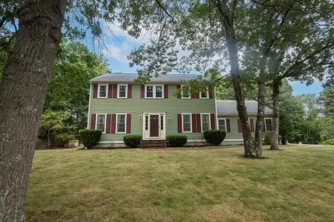 12 Morningside Rd, Plainville, MA 02762