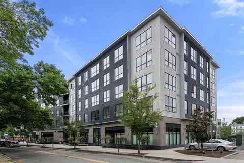 3531 Washington St #411, Boston, MA 02130