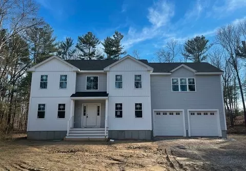 2 Bc Ln, Berkley, MA 02779
