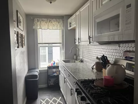 107-113 Palmer St, Fall River, MA 02724 photo 18