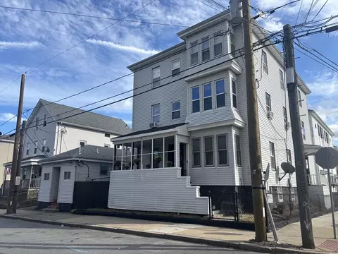 107-113 Palmer St, Fall River, MA 02724 photo 4