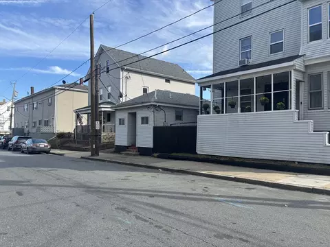 107-113 Palmer St, Fall River, MA 02724 photo 2