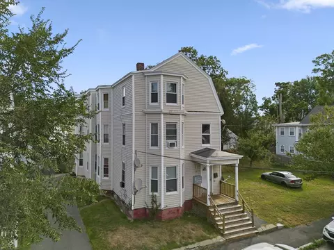 37 Cedar St, Haverhill, MA 01830
