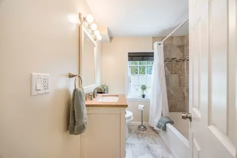 18 Wescroft Rd, Reading, MA 01867 photo 22
