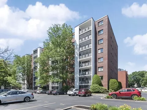 22 Ninth St #503, Medford, MA 02155