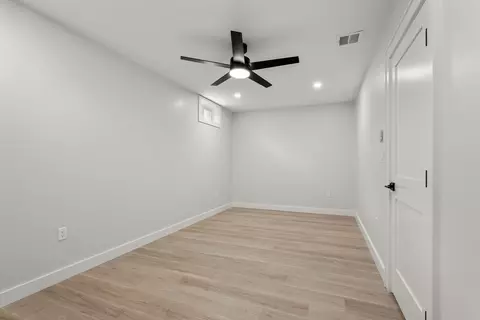 Bedroom - 48 Cypress Rd, Milton, MA 02186 photo 4 of 4