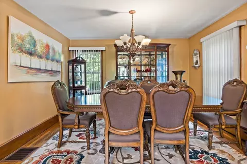 16 Martin St, Rehoboth, MA 02769 photo 9
