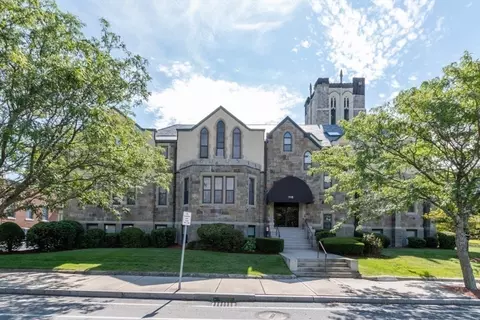 115 Washington St #3D, Winchester, MA 01890