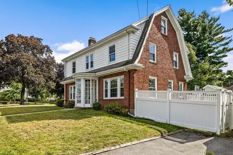 333 Common St, Belmont, MA 02478