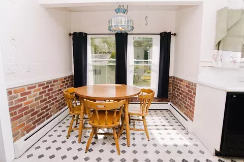 Dining - 78 Holyoke St, Easthampton, MA 01027 photo 1 of 2