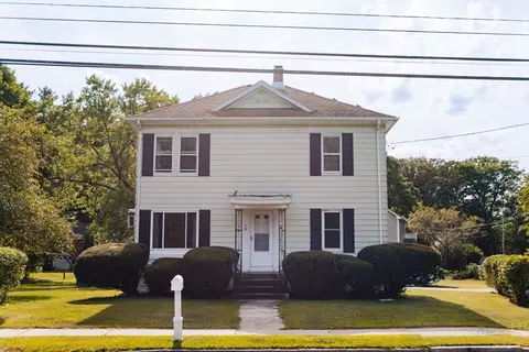 78 Holyoke St, Easthampton, MA 01027