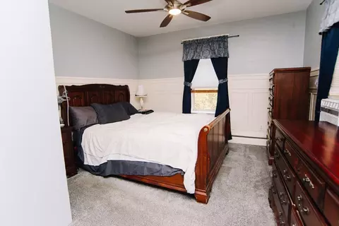 Bedroom - 78 Holyoke St, Easthampton, MA 01027 photo 3 of 15