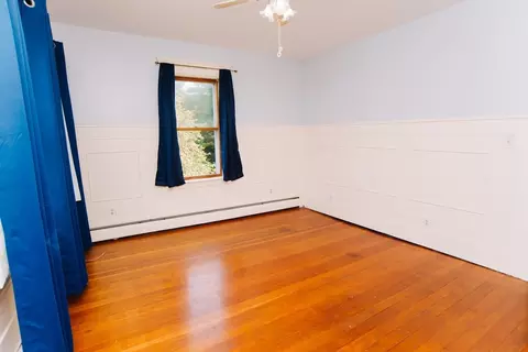 Bedroom - 78 Holyoke St, Easthampton, MA 01027 photo 12 of 15