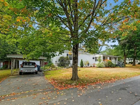 32 Windswept Rd, Wareham, MA 02576 photo 2