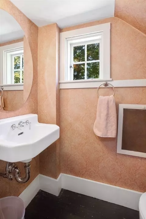108 Centre St, Danvers, MA 01923 photo 20