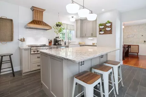108 Centre St, Danvers, MA 01923 photo 8