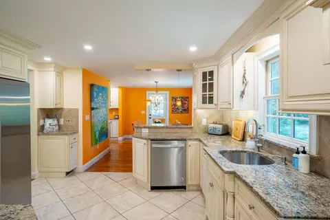 96 Conant, Weston, MA 02493 photo 20