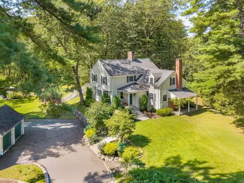 96 Conant, Weston, MA 02493 photo 4