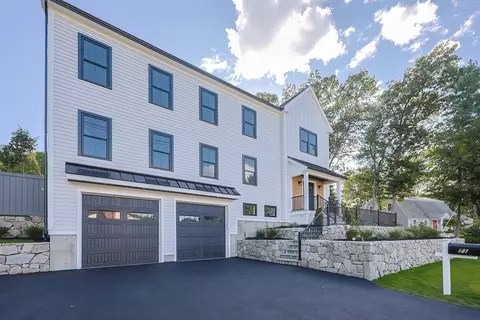 71 Old Nahant Rd, Wakefield, MA 01880