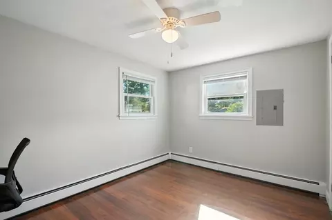 Bedroom - 19 Harbour Rd, Springfield, MA 01118 photo 6 of 8